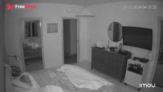 [Sleeping.Porn] Today milf sleeping not alone  bedroom hidden camera-4