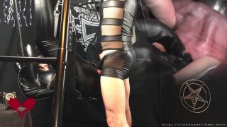 CLOSE UP EXTREME - Mistress Gets Her Pussy Fucked By Me O...-3