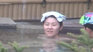 Naked japanese girls peeped in a pool Voyeur!-6