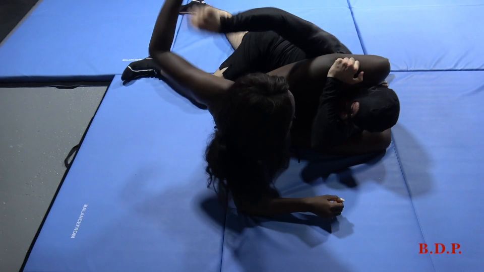 [K2S.CLUB] Bay Dojo Productions - Fight Time 4 Miss Naiirobii - FullHD 1080P