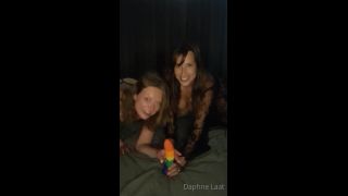 Daphne Laat Daphnelaat - fooling arround together with angeladeepx 19-05-2021-2