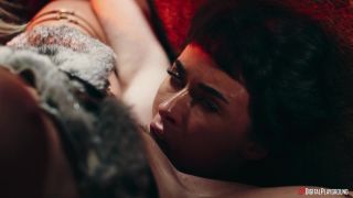 Sophie Reade, Olive Glass, Agatha Vega Episode 1 (Amateur porn) Evermore-8