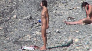 Nudist video 01024-3