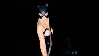 Mona Wales mona wales Catwoman-captures-and-blackmails-Robin-mona-wales Catwoman-captures-and-blackmails-Robin-HTPv40Gd-5