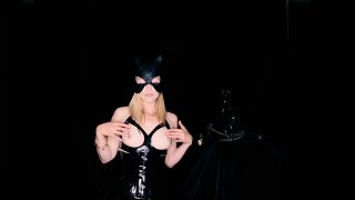 Mona Wales mona wales Catwoman-captures-and-blackmails-Robin-mona-wales Catwoman-captures-and-blackmails-Robin-HTPv40Gd-9