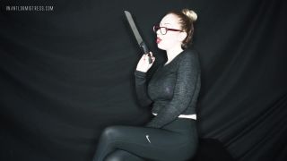 free adult clip 27 muscle fetish Goddess Isabel - No Mercy, cbt on bdsm porn-9