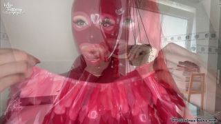 Latex Dressing Up For Jacuzzi Shoot Quick View Porn - New...-8