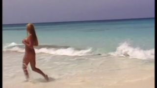 A Beautiful Beach Day For Erica Everest-5