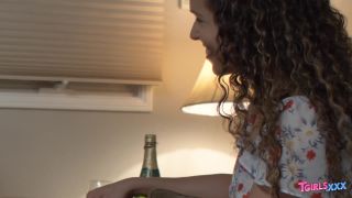 Casey Kisses & Sydney Farron / Make Love Download New Por...-1