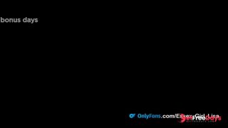 Mature MILF anal dildo orgasms on the fucking machine-6