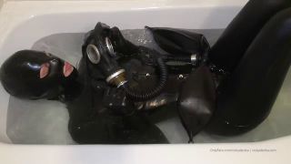 [GetFreeDays.com] Gas Mask And Rebreather Bags Underwater Part 1 Of 2 latex skirt porn-9