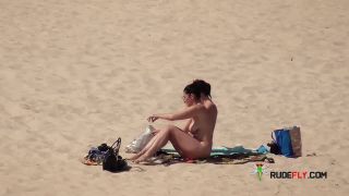 Everything this teen naturist does looks really  hot-4