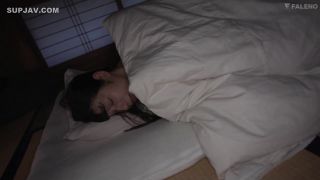 ReducingMosaic FNS-101 子作り目的でやってきた新婚旅行中の旦那さんをこっそり寝取り淫語で誘惑SEXしちゃう仲居さん 御園もも-7