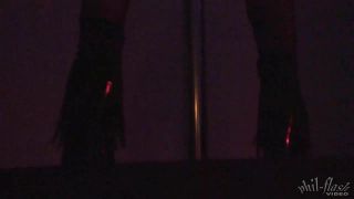 [SiteRip] MeganQT 060202 dance-3