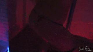 [SiteRip] MeganQT 060202 dance-9