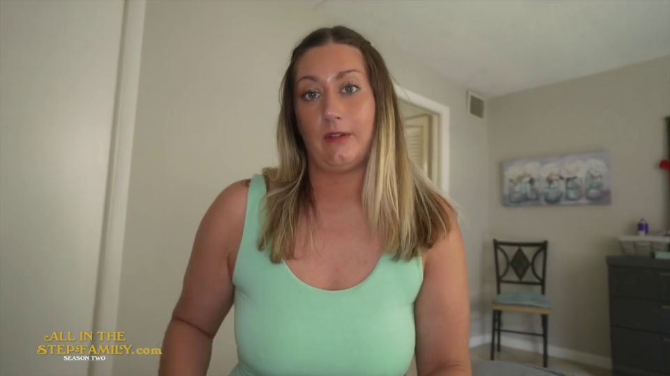 College Porn What The FUCK Junior? Kymber Leigh - Britney Mae - AITSFS2E7