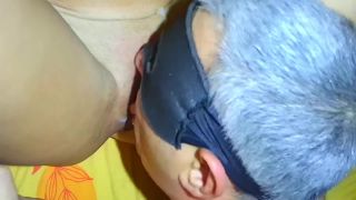 Guy eats own cum from pussy. (man creampie eating)-9