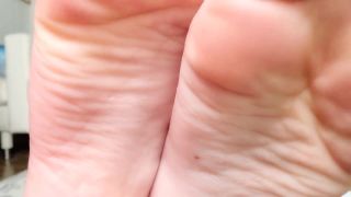 free video 45 Thetinyfeettreat – After A Workout With Your Girlfriend, femdom in boots on fetish porn -9