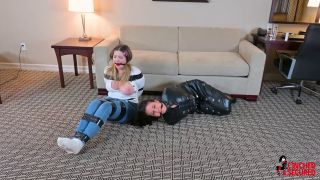 Sarah and Dolly - No Way Out Download New Porn Video Fas...-8