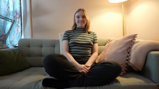 nextdoorvixen 2024-10-10 New vixen alert   Introducing the youngest 19 most green   3uhwqs-5