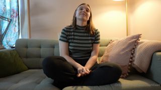 nextdoorvixen 2024-10-10 New vixen alert   Introducing the youngest 19 most green   3uhwqs-7