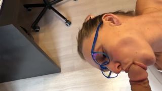 Polska Parka, Cumshot From Mateo On Yulis Face And Glasses During Work 720p-5