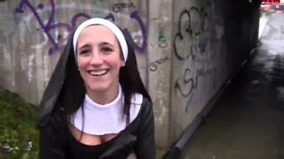 hardcore 545 porn hardcore porn | QueenParis – Ohne Gummi – Nonnenarsch – Aufgerissen | german clips-2