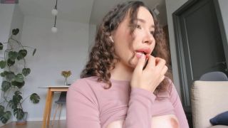 Steaming Hot Romance: Must-See Scenes Tonight Online-3