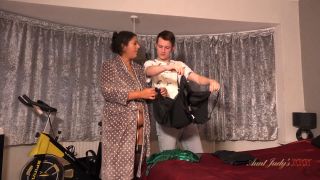 Cassy – Exotic Bbw Milf Cassy Calls In A Fashion Expert And Things Get Naughty BBW!-1