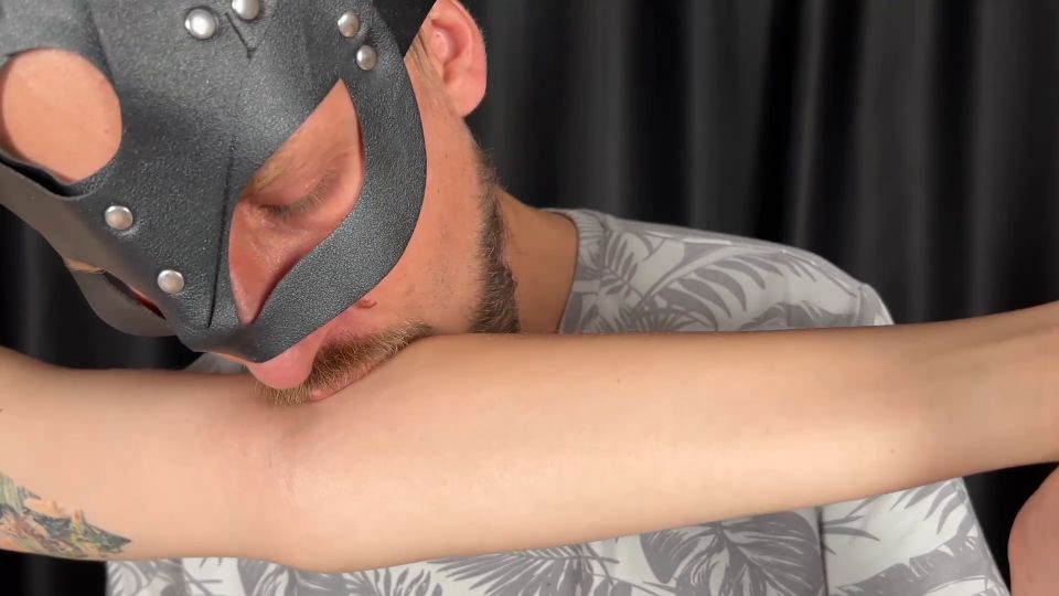 [K2S.CLUB] Domina Lee - Sensual Hot Kisses Of Gentle Hands Goddess - FullHD 1080P