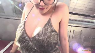 Tessa Fowler - Fan Outfit Yellow And Gold - Solo-6