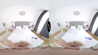 Video Tori Cummings  Mother s Boobs Charm 1440p 2K-9