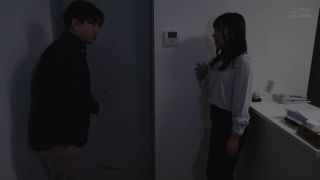 FHD MOON-026 股割れTバックを履いた美人OLは5分しかない休憩時間にスカートもストッキングも脱がず社内で即ハメ不倫中出しSEXを楽しむ 水川潤-0