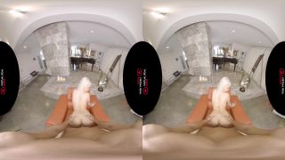  Elsa Jean in Flight Cancellation, virtual reality on virtual reality-5