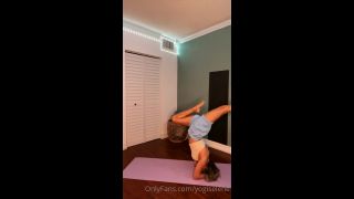 Selene - yogiselene () Yogiselene - my quick lil head stand dance the nude version in your messages for those of you ask 03-07-2021-9