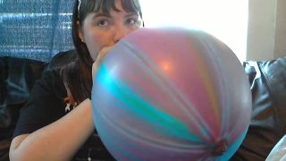 SmokingBigBalloonsHD.wmv-5