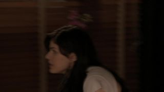 Alexandra Daddario – Parenthood s03e08 (2011) HD 720p!!!-0