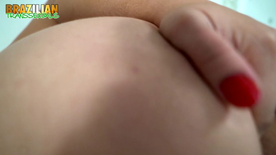 Hellen Medeiro / TS Hellen Medeiros Download Porn Videos ...