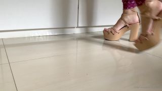 thatafeet  E pedido com essa on feet porn -3