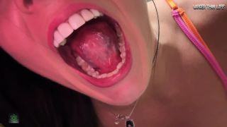 LTLGiantessClips - Erika in Moms Friend Vores Again - Giantess Vore SFX - Vore-7