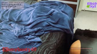 [K2S.CLUB] Ebonybooty49 - Lost Footage - Ebony Gives White Girl Fart Training W - Dutch Oven - FullHD 1080P-3