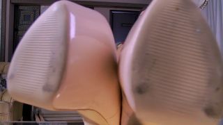 GlamyAnya OnlyFans GlamyAnya 2022-06-05 Your ruin has the form of my shoe bottoms-1
