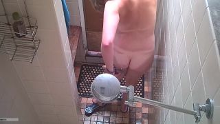 Voyeur - Hostel shower on voyeur -9