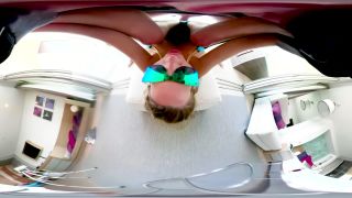 Porn online PoundPie3 - VR Exhibitionist BEACH BUNNY POUNDED on A CANCUN BALCONY while Vaping¡-7