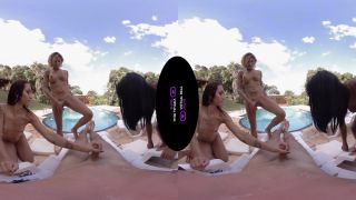 Spring Breakers vr Adrielly Bronze, Hanna Rios, Paty Cameron-9