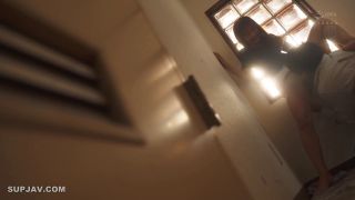 Reducing Mosaic JUR-190 置き妻 おきさい ～独身男性宅の玄関前に妻を届けた…～ 栗山莉緒-3