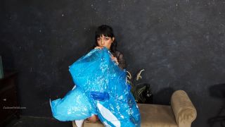 Custom Fetish - Valerie Inflates a Whale by Mouth - Fetish-2