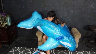 Custom Fetish - Valerie Inflates a Whale by Mouth - Fetish-7