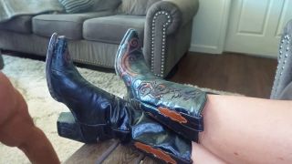 WORLD GODDESS: "GODDESS ZEPHY - MY BF SAID YOU HAVE TO CLEAN MY COWGIRL BOOTS! - CUSTOM CLIP" (1080 HD) (2025)-6