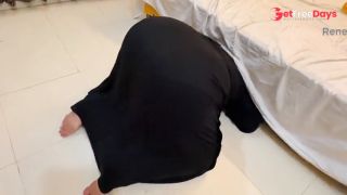 [GetFreeDays.com] Arab Hot Maid Stuck When She Clean Under Bed - Big Ass Hijabi Girl Wear Abaya Niqab and Panty Sex Leak February 2023-6